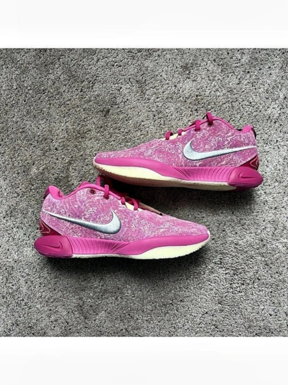 Nike LeBron 21 pink the world is your oyster shoes men’s size 11.5 new